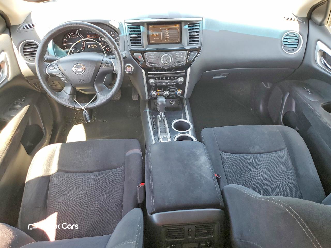Nissan Pathfinder 2013