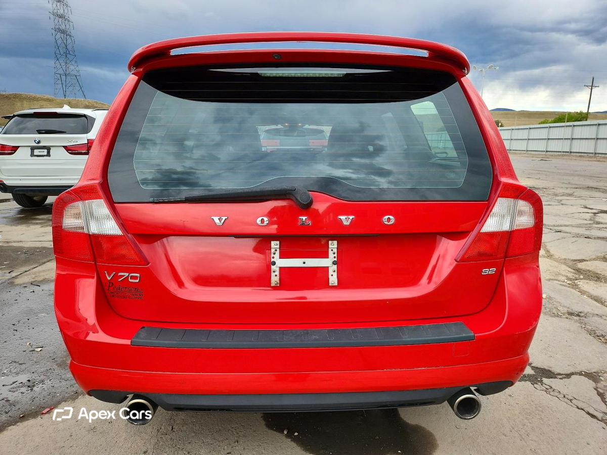 Volvo V70 2010