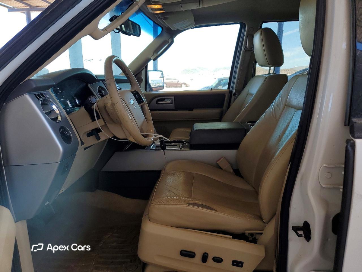 Ford Expedition 2012