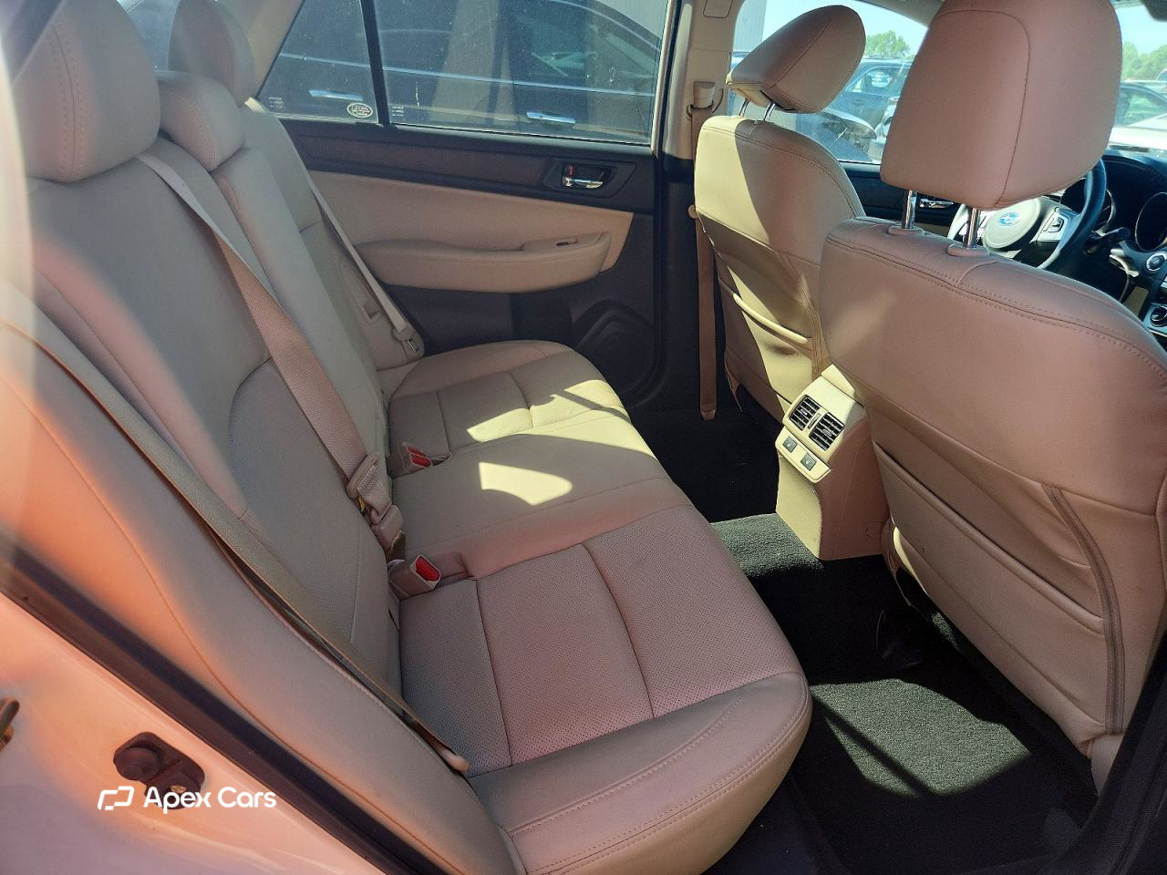Subaru Outback 2016