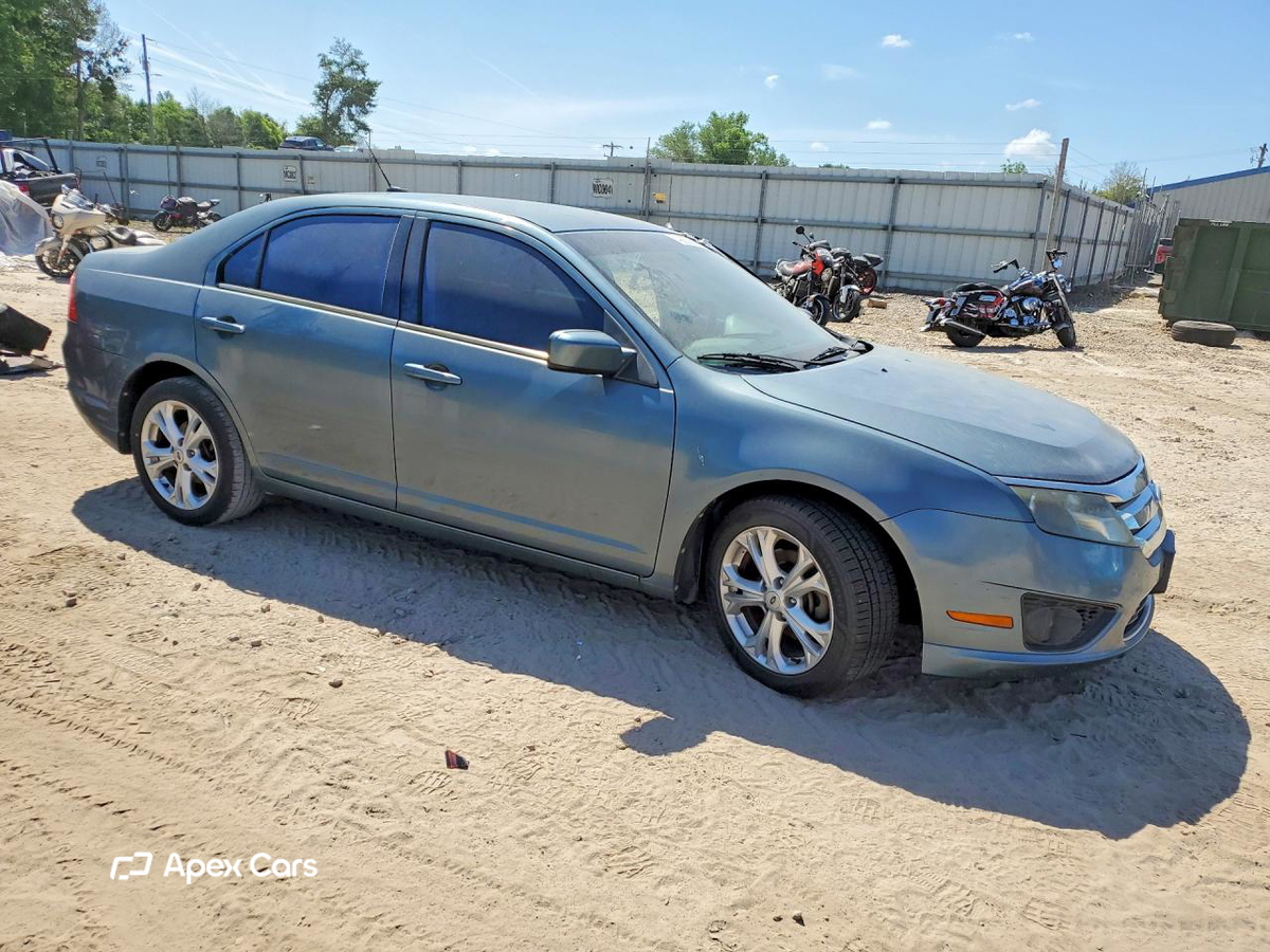 Ford Fusion 2012