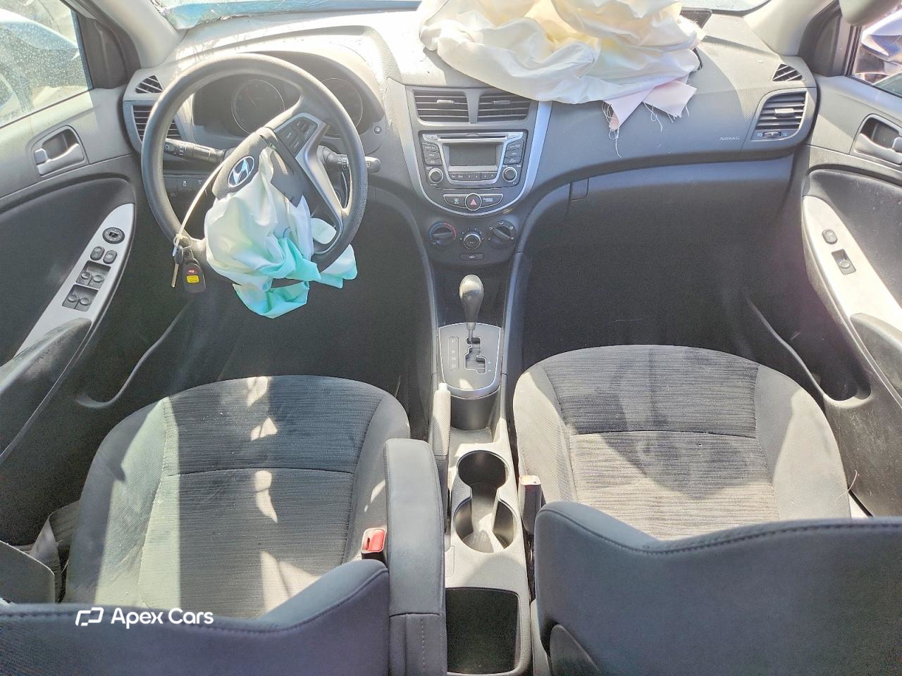 Hyundai Accent 2015