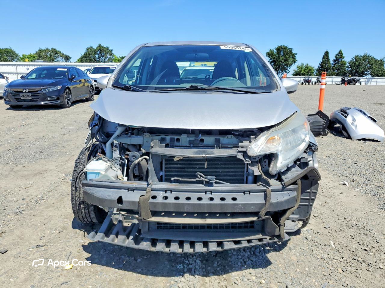 Nissan Versa 2015