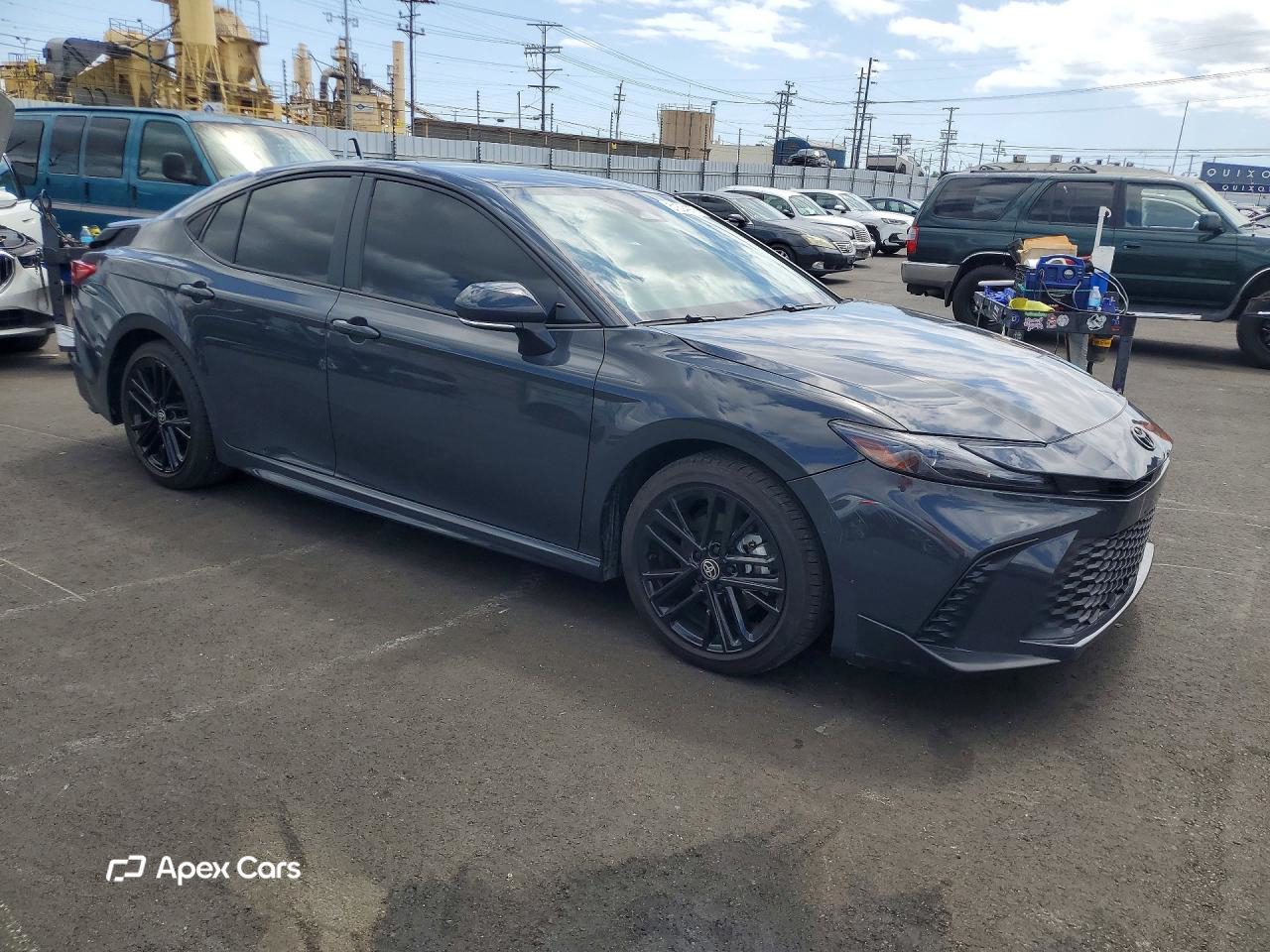 Toyota Camry 2025