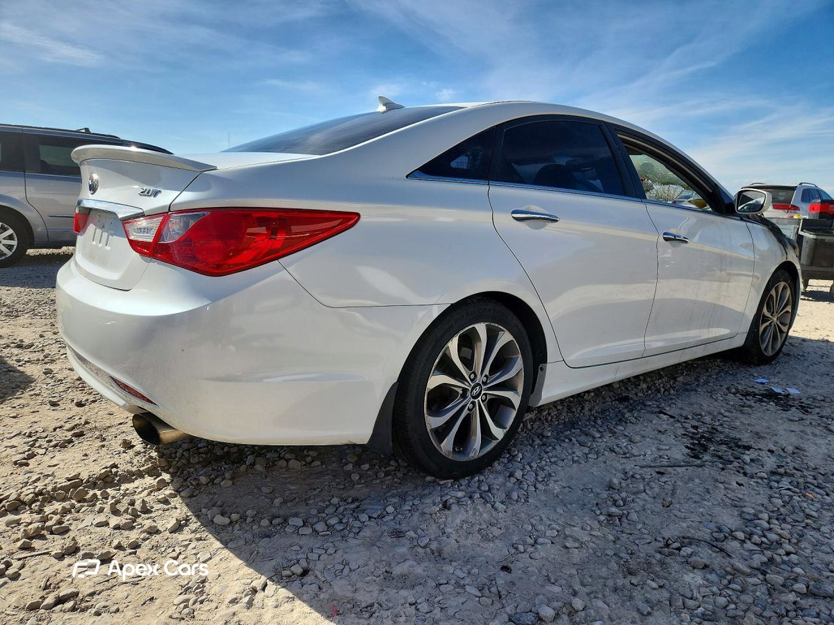 Hyundai Sonata 2013