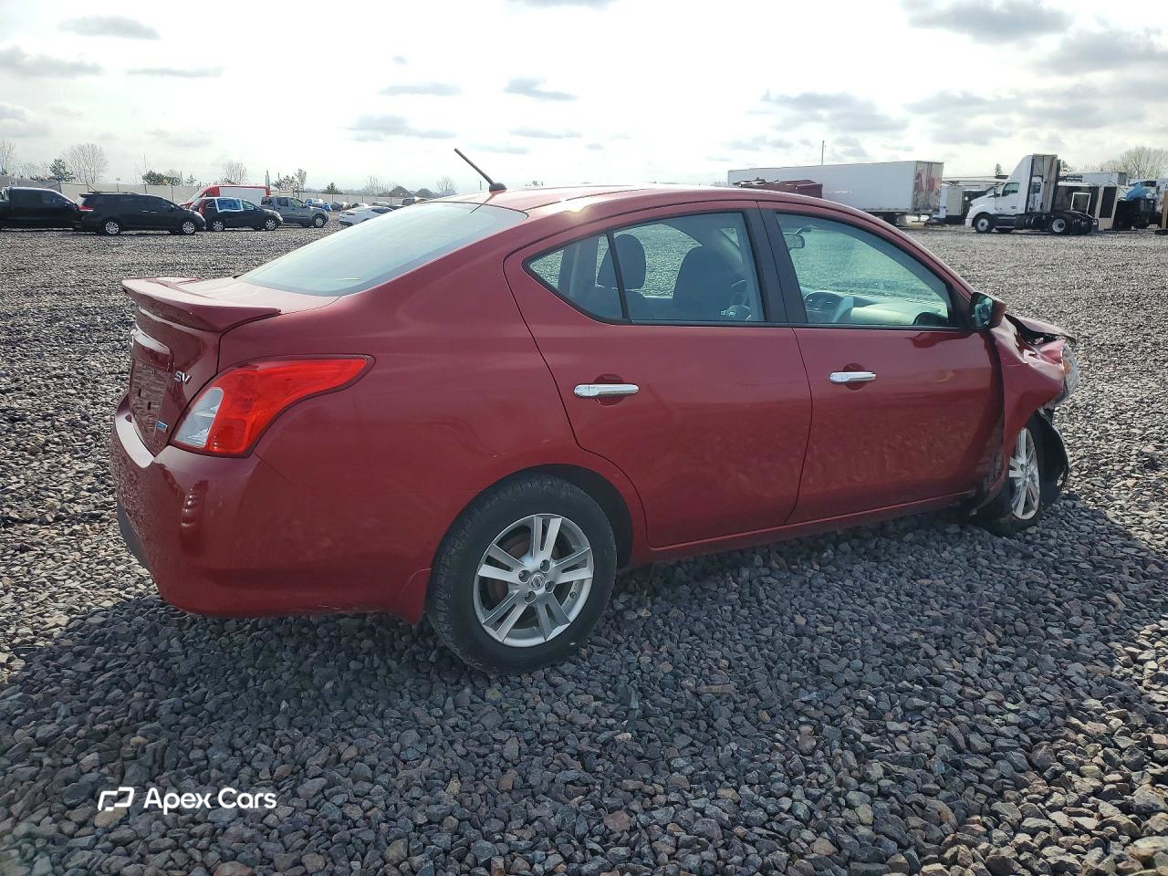 Nissan Versa 2015
