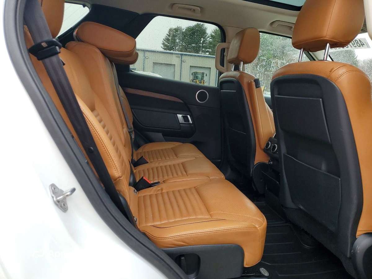 Land Rover Discovery 2018