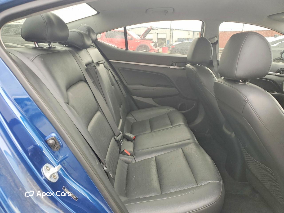 Hyundai Elantra 2017