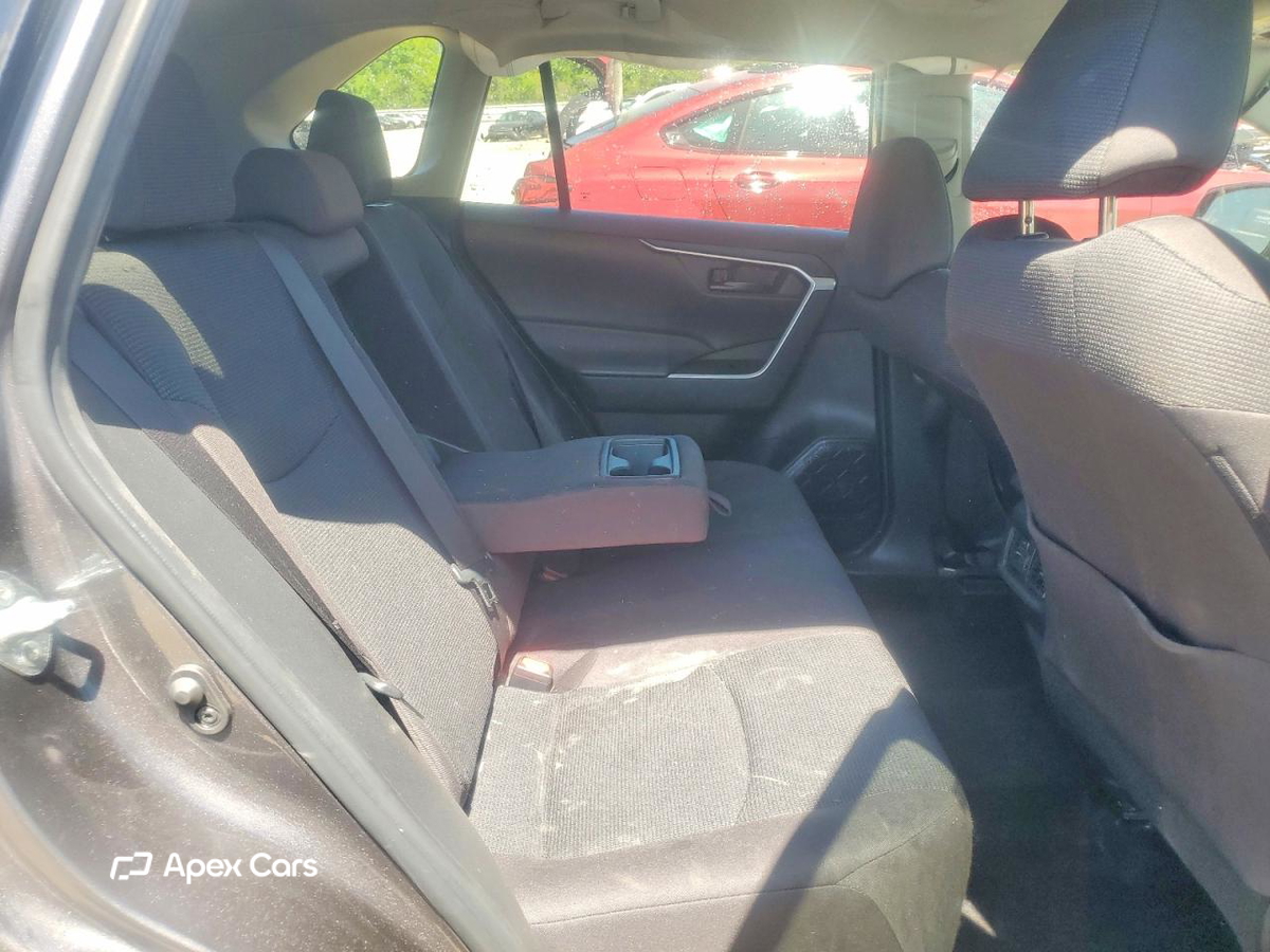 Toyota RAV 4 2024