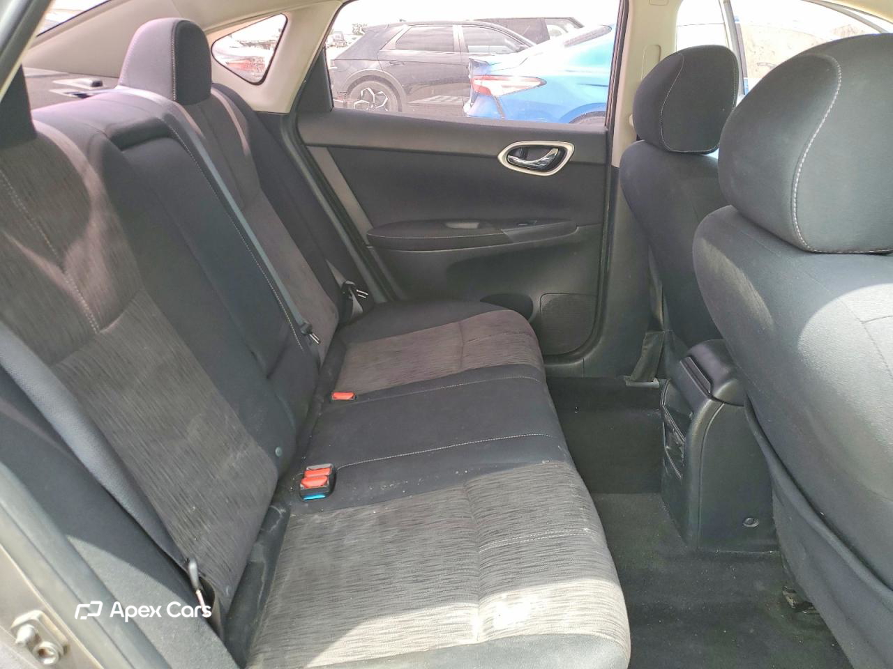 Nissan Sentra 2015