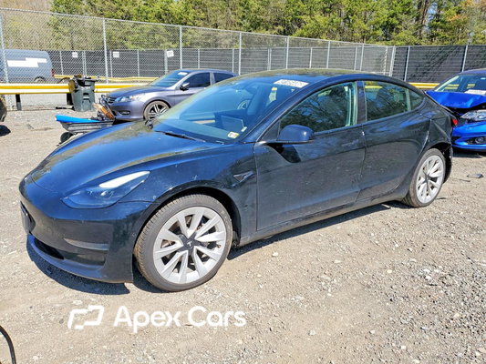 Tesla Model 3 2022 - Image 1 of 12