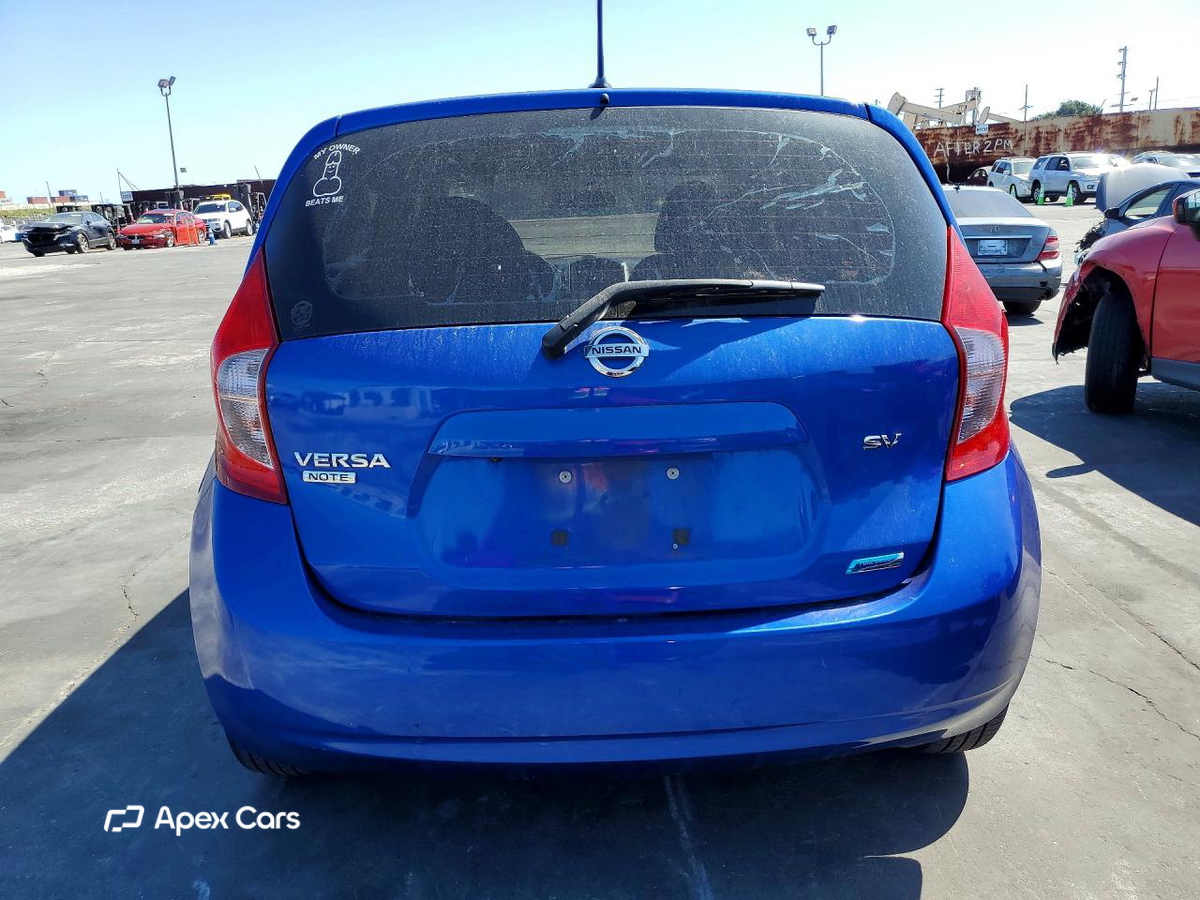 Nissan Versa 2016