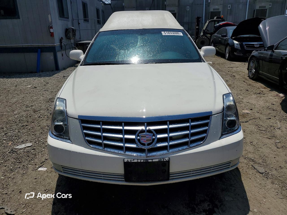 Cadillac  2009
