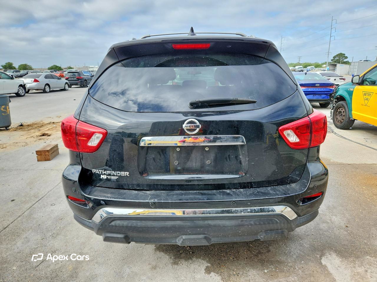 Nissan Pathfinder 2019
