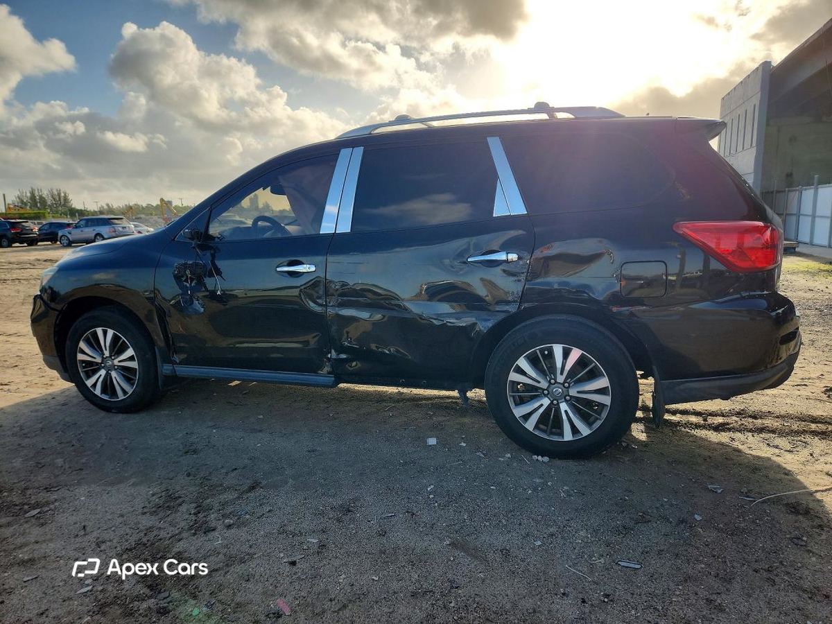 Nissan Pathfinder 2017