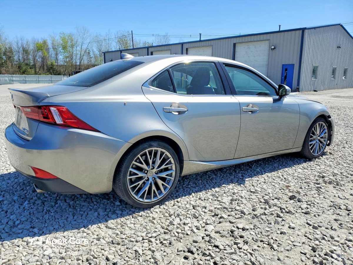 Lexus IS 2016