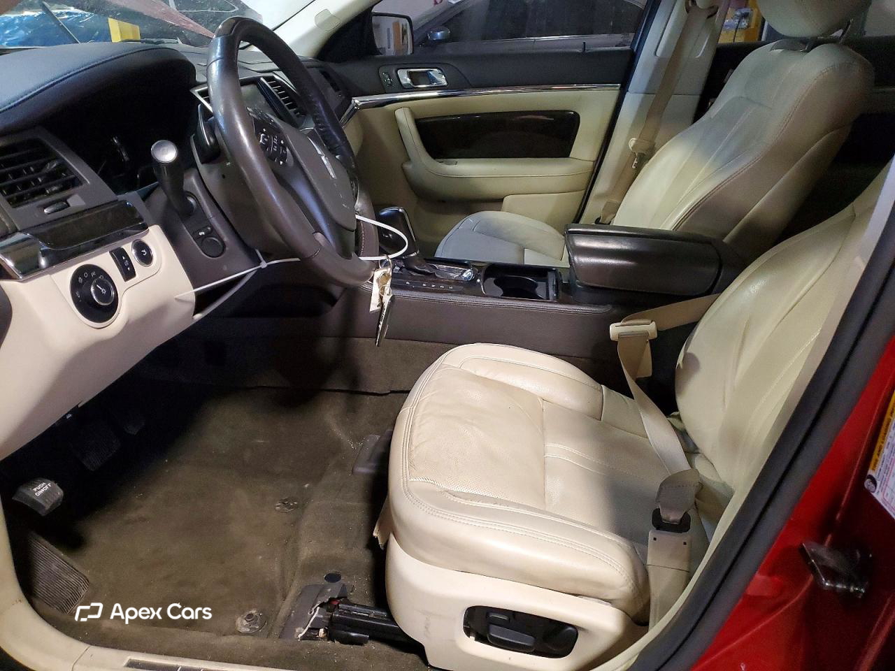 Lincoln MKS 2015