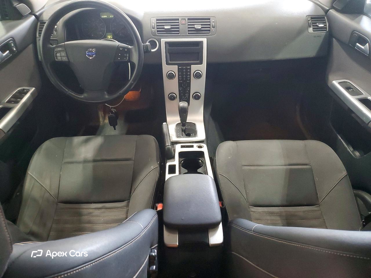 Volvo S40 2011