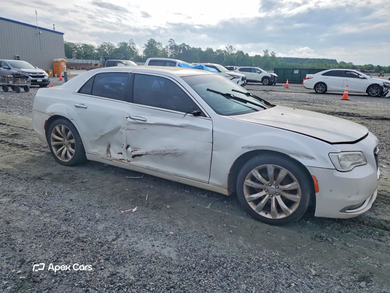 Chrysler 300 2016