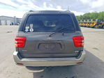 Toyota Sequoia 2004