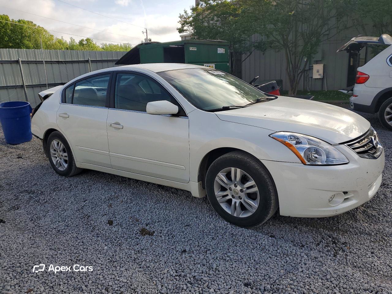 Nissan Altima 2011