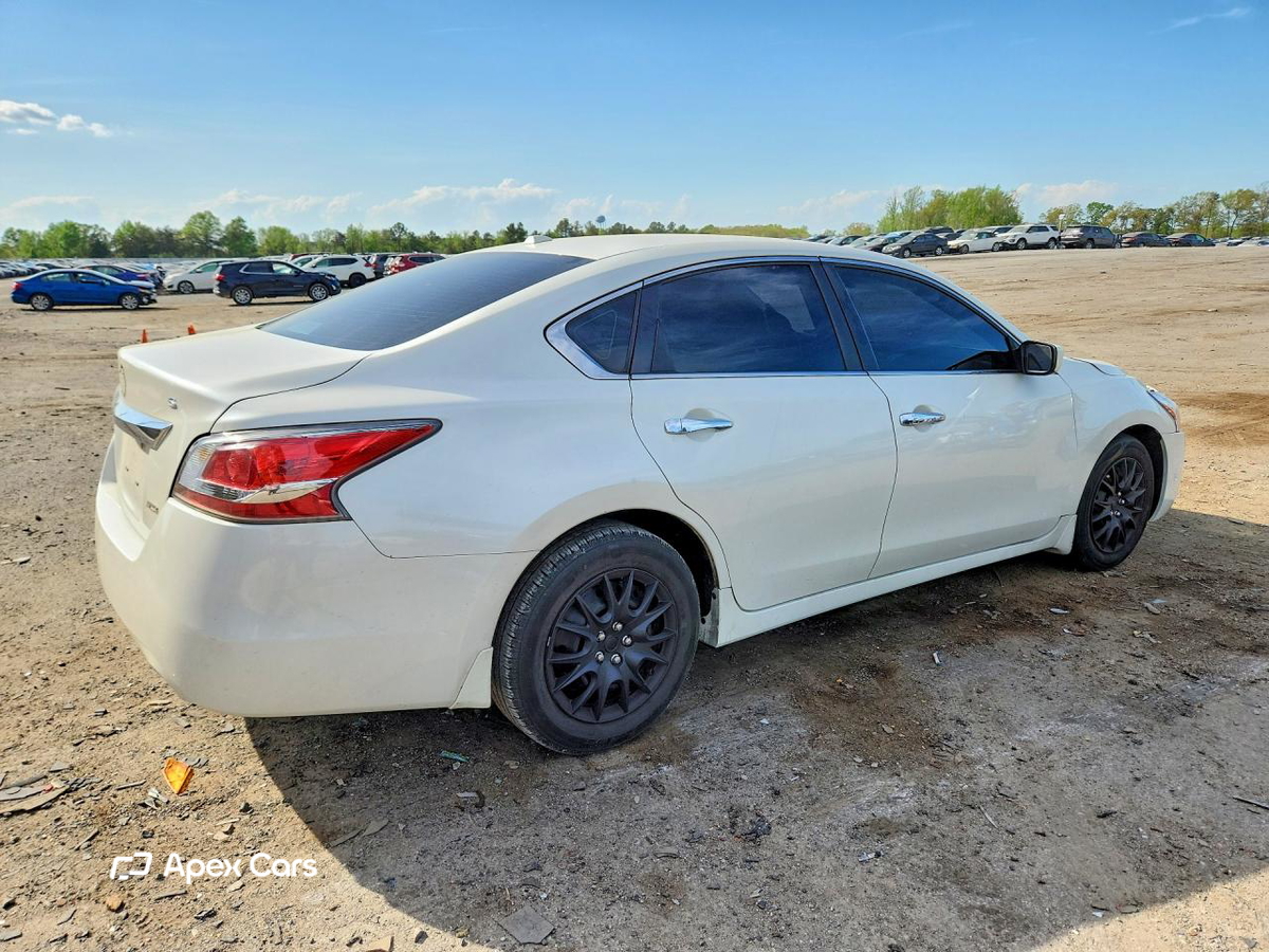 Nissan Altima 2014