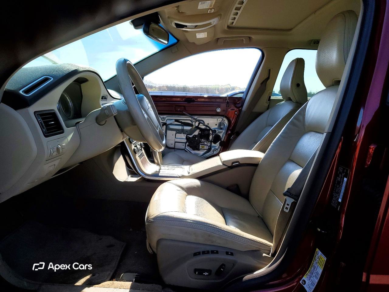 Volvo XC70 2011