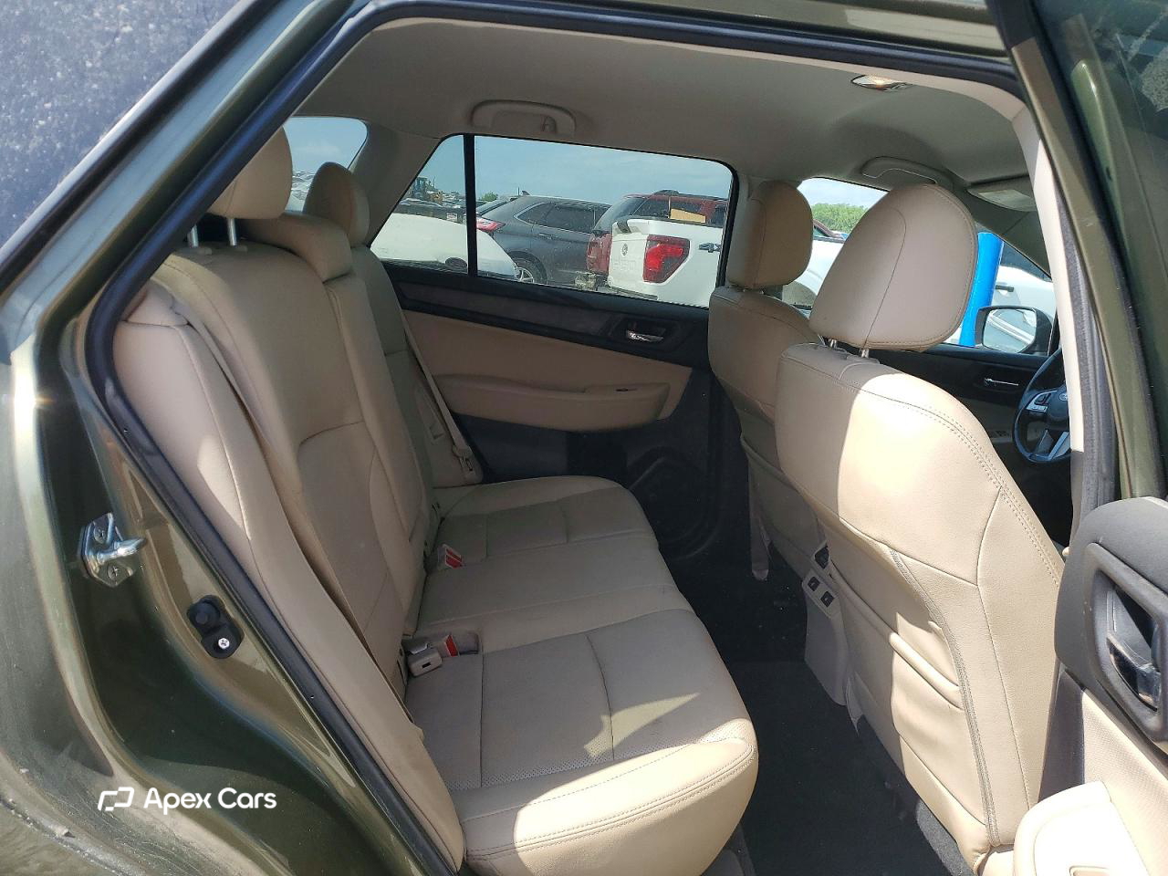 Subaru Outback 2016