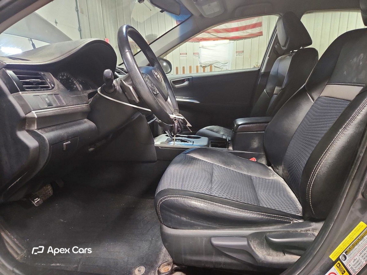Toyota Camry 2012