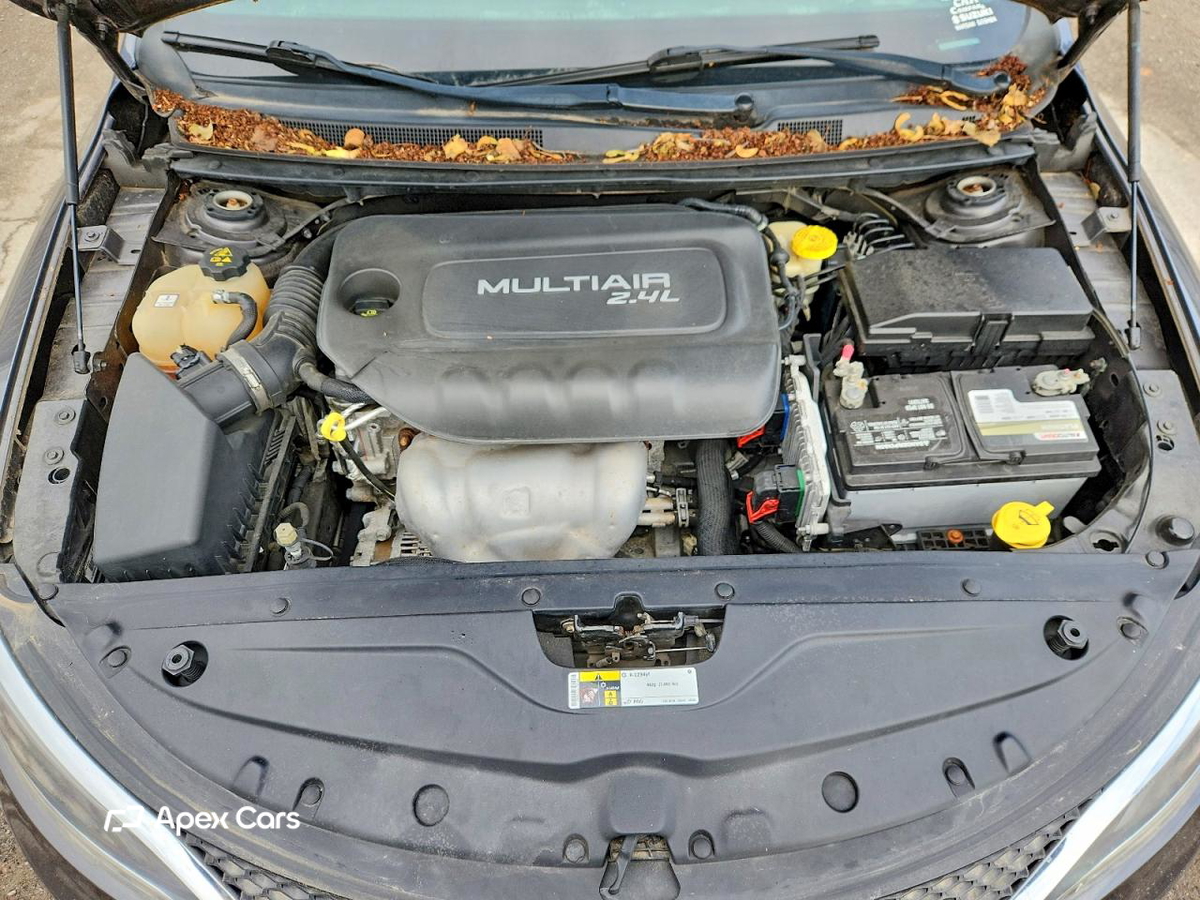 Chrysler 200 2015
