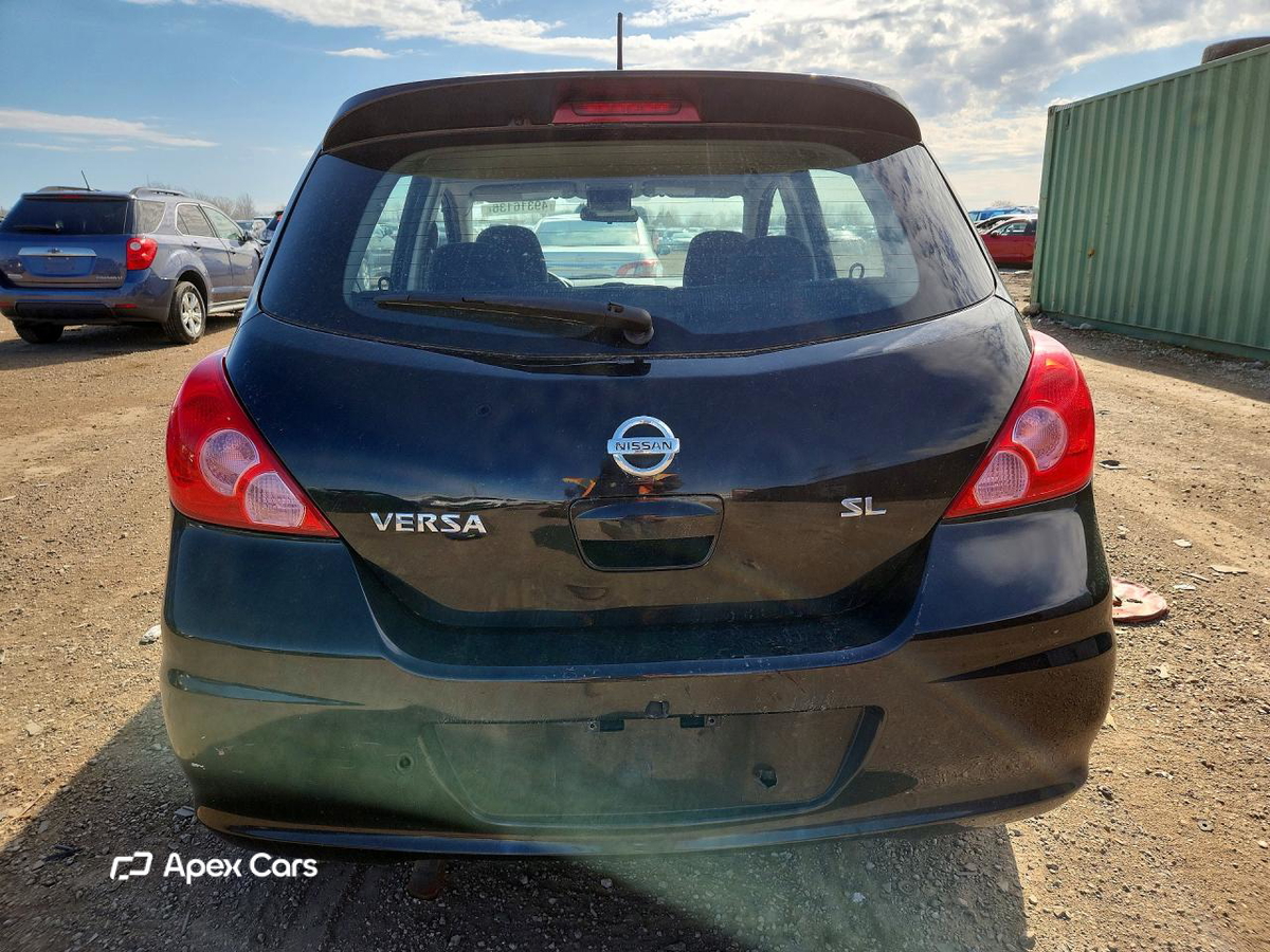 Nissan Versa 2010