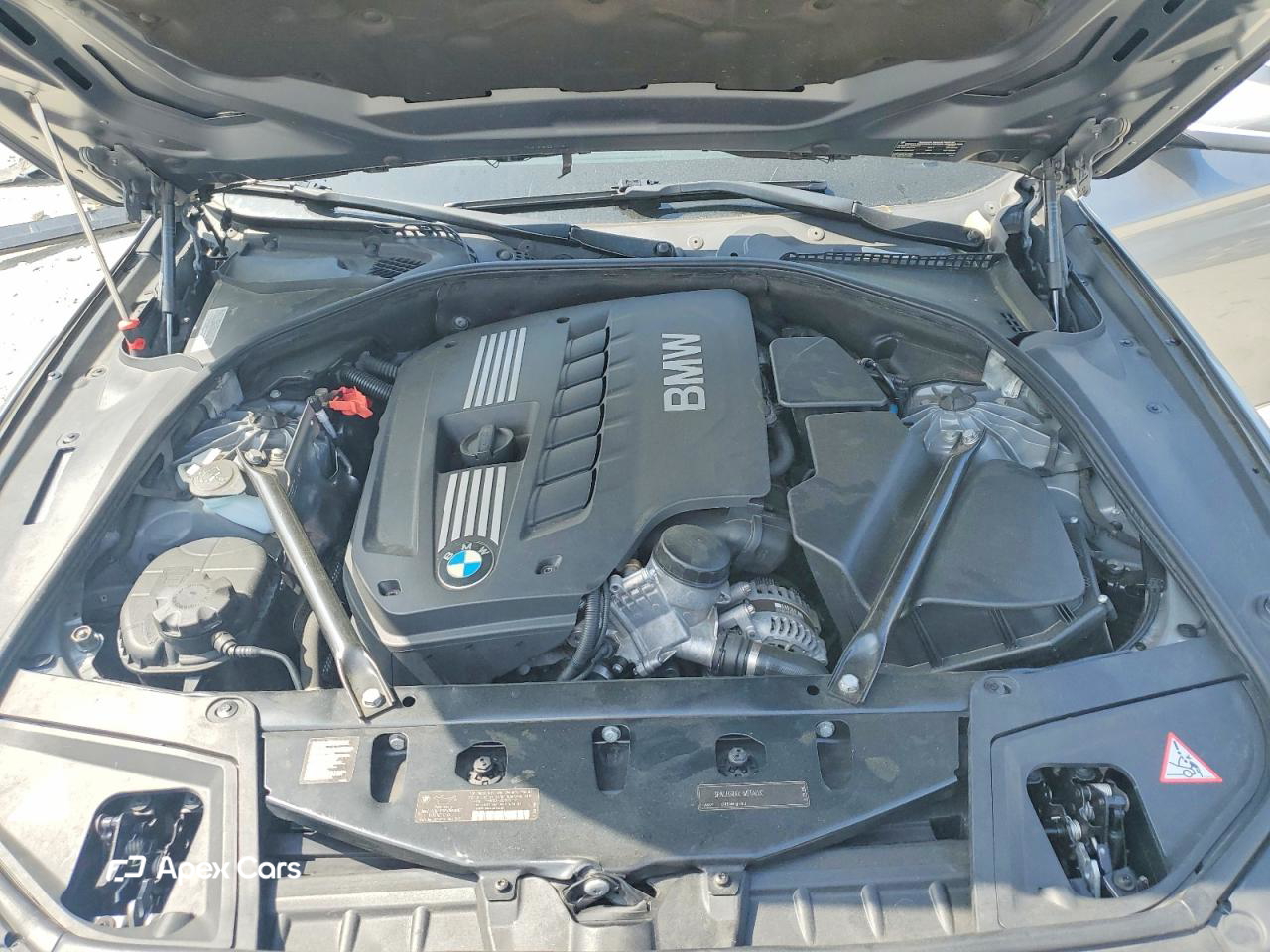 BMW Series 5 2011