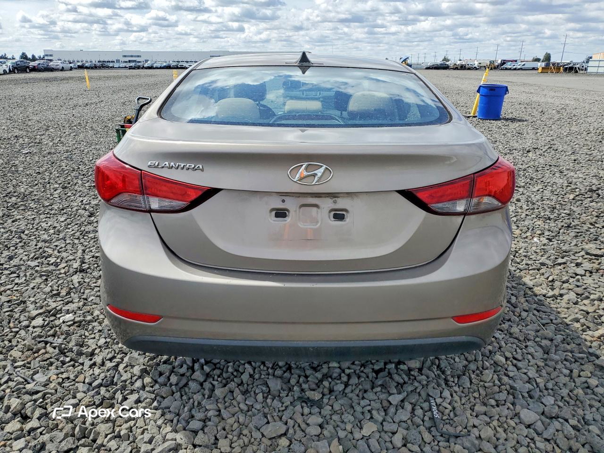 Hyundai Elantra 2016
