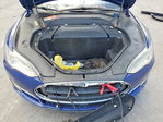 Tesla Model S 2015