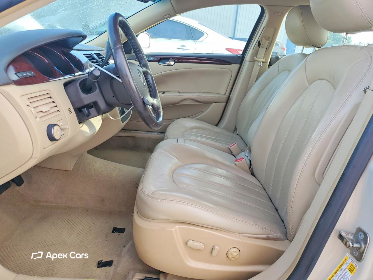 Buick Lucerne 2010