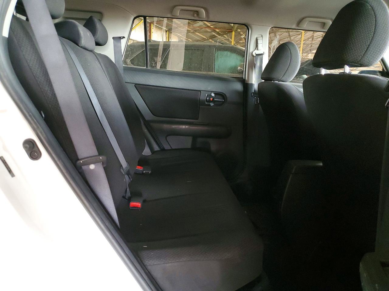Scion xB 2010