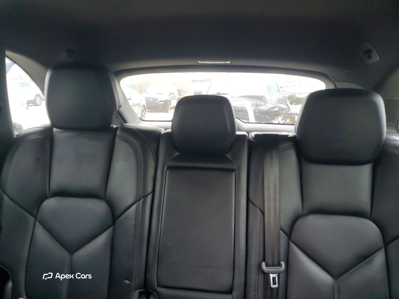 Porsche Cayenne 2016