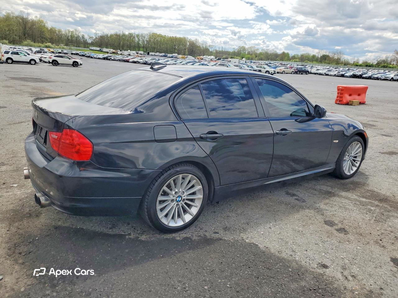 BMW Series 3 2011