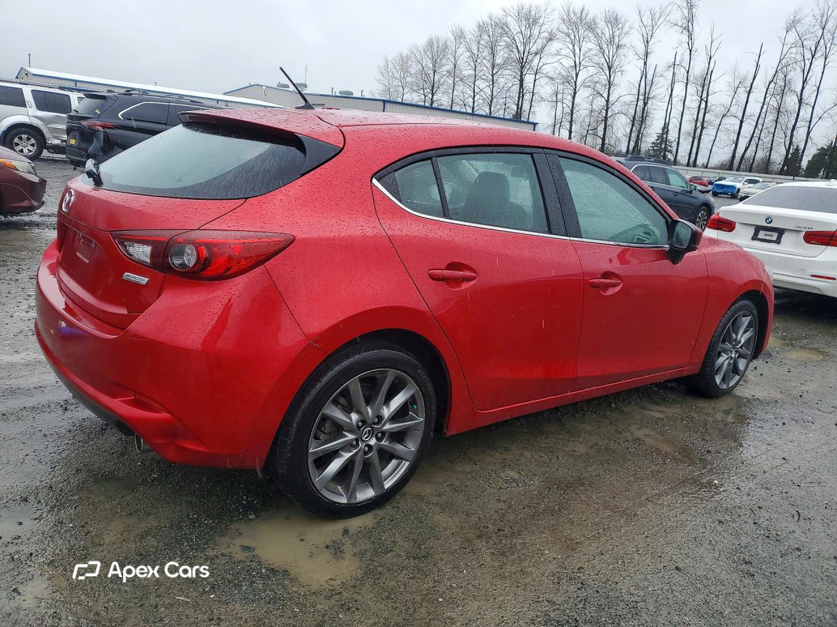 Mazda 3 2018