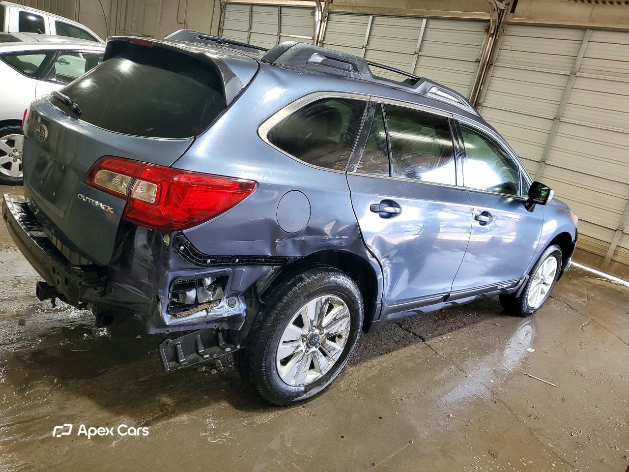 Subaru Outback 2015