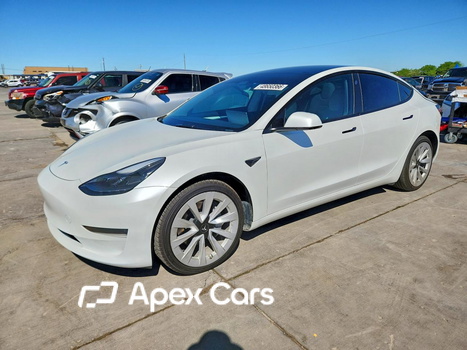 Tesla Model 3 2023 - Image 1 of 5