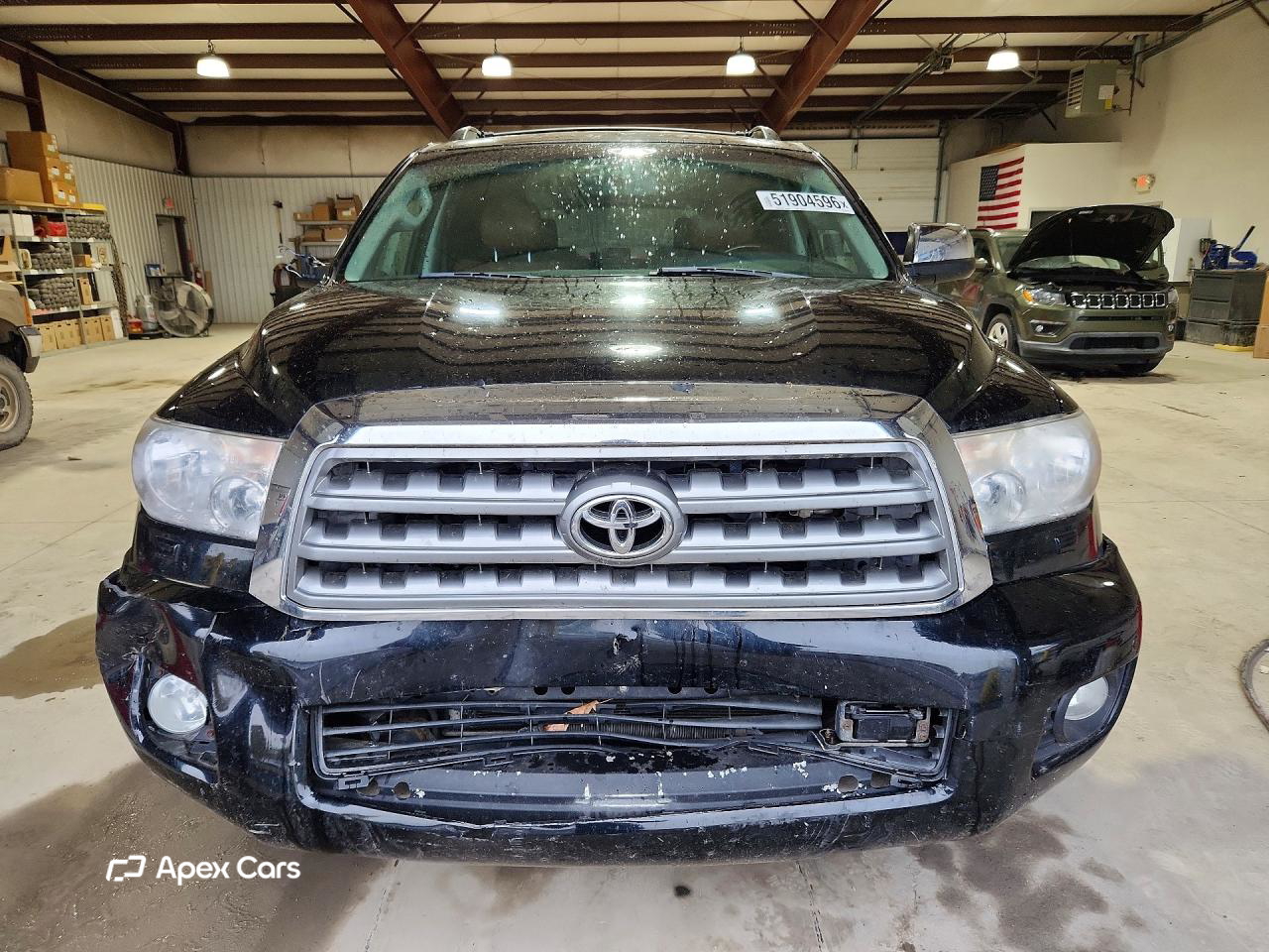 Toyota Sequoia 2011