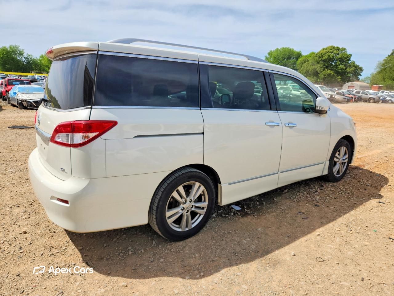 Nissan Quest 2014
