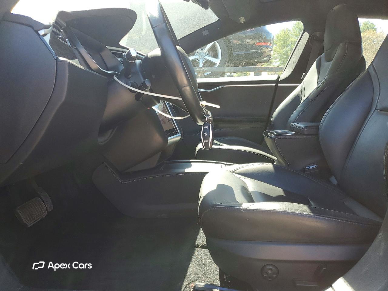 Tesla Model S 2016