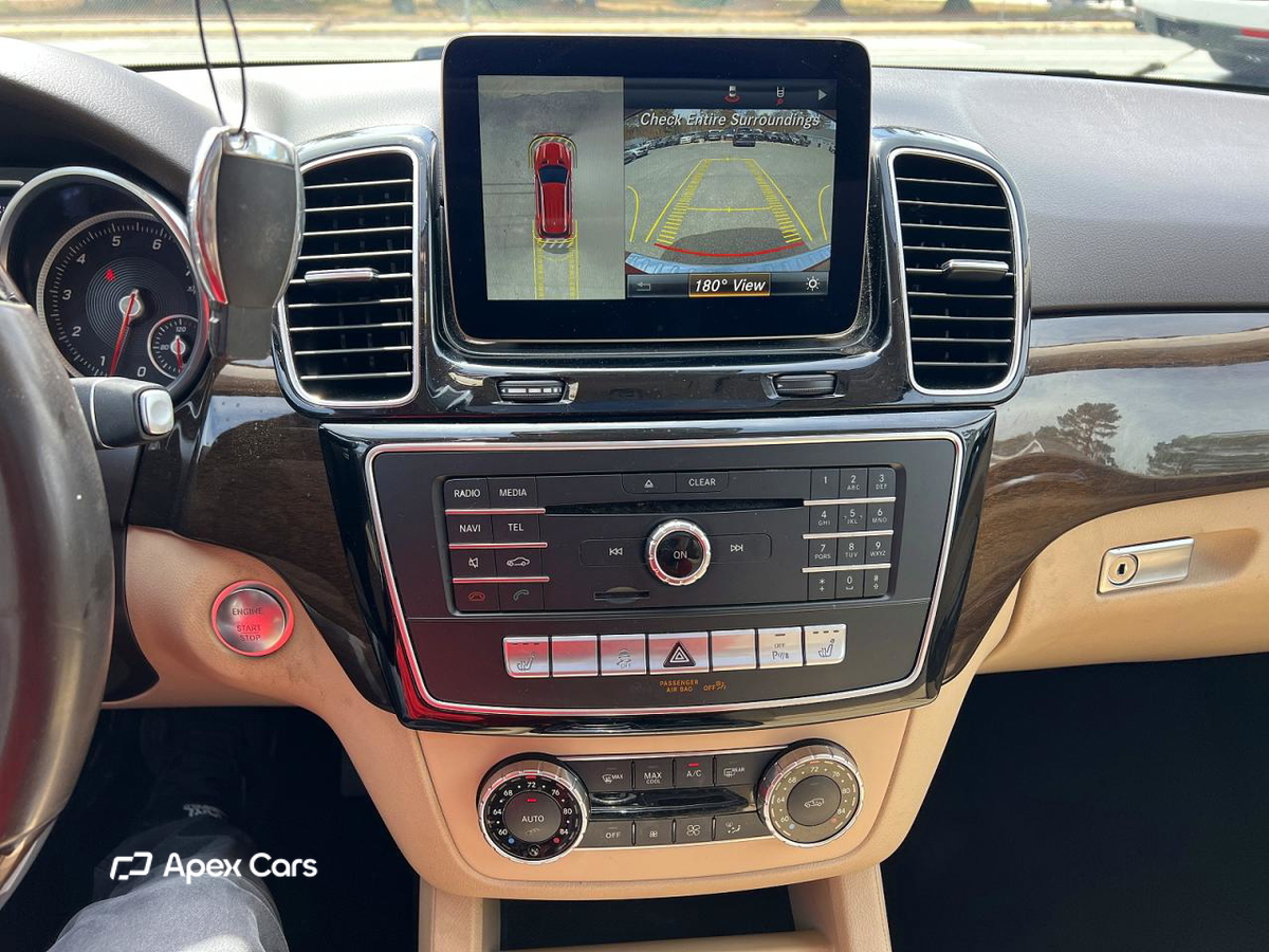 Mercedes-Benz GLE 2016