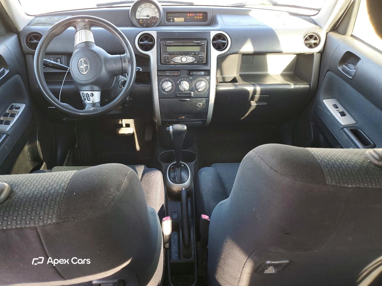 Toyota  2006
