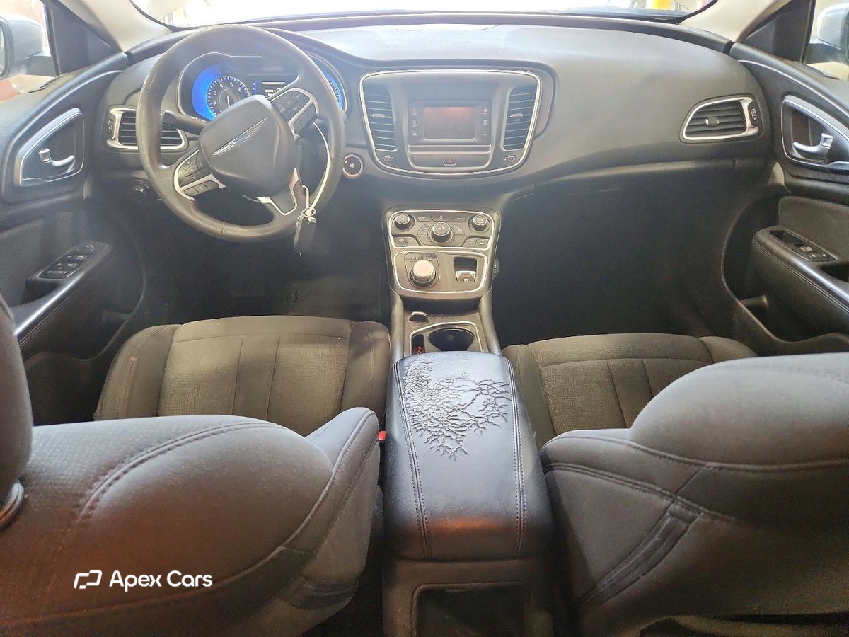 Chrysler 200 2016
