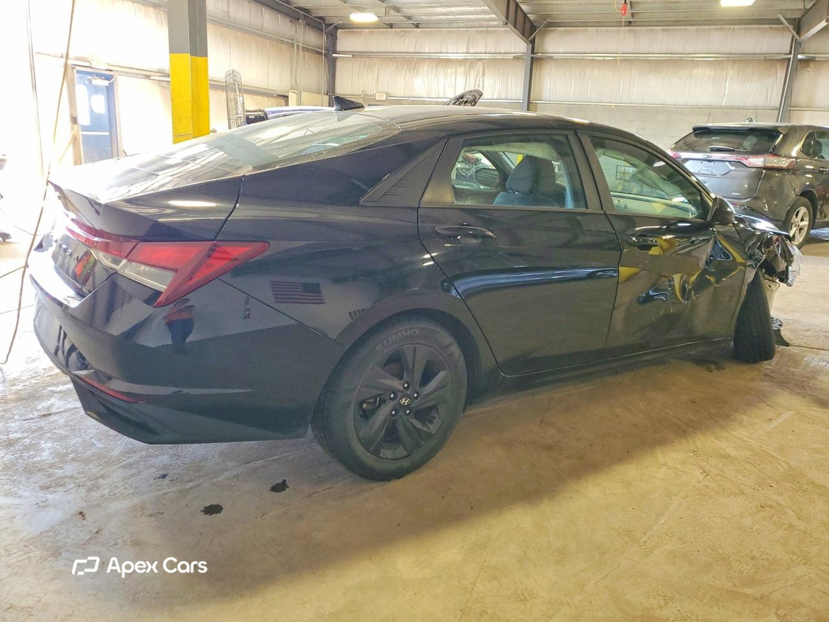 Hyundai Elantra 2023