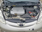 Toyota Sienna 2010