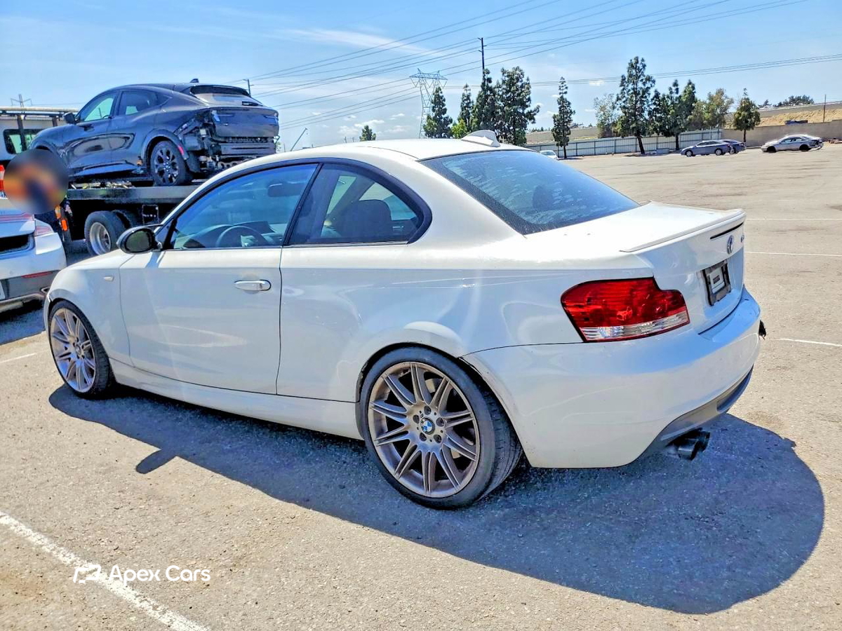BMW Series 1 2009